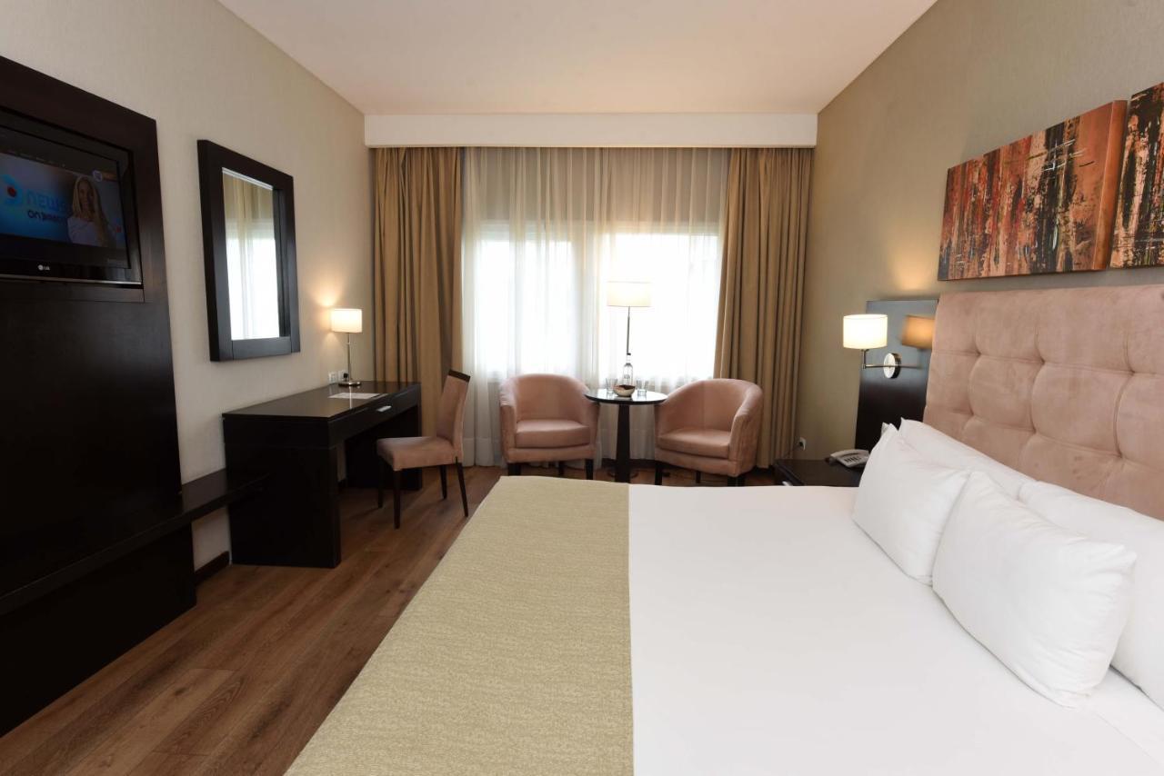 Howard Johnson Resort & Convention Center Ezeiza Luaran gambar