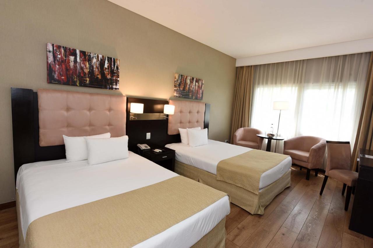 Howard Johnson Resort & Convention Center Ezeiza Luaran gambar