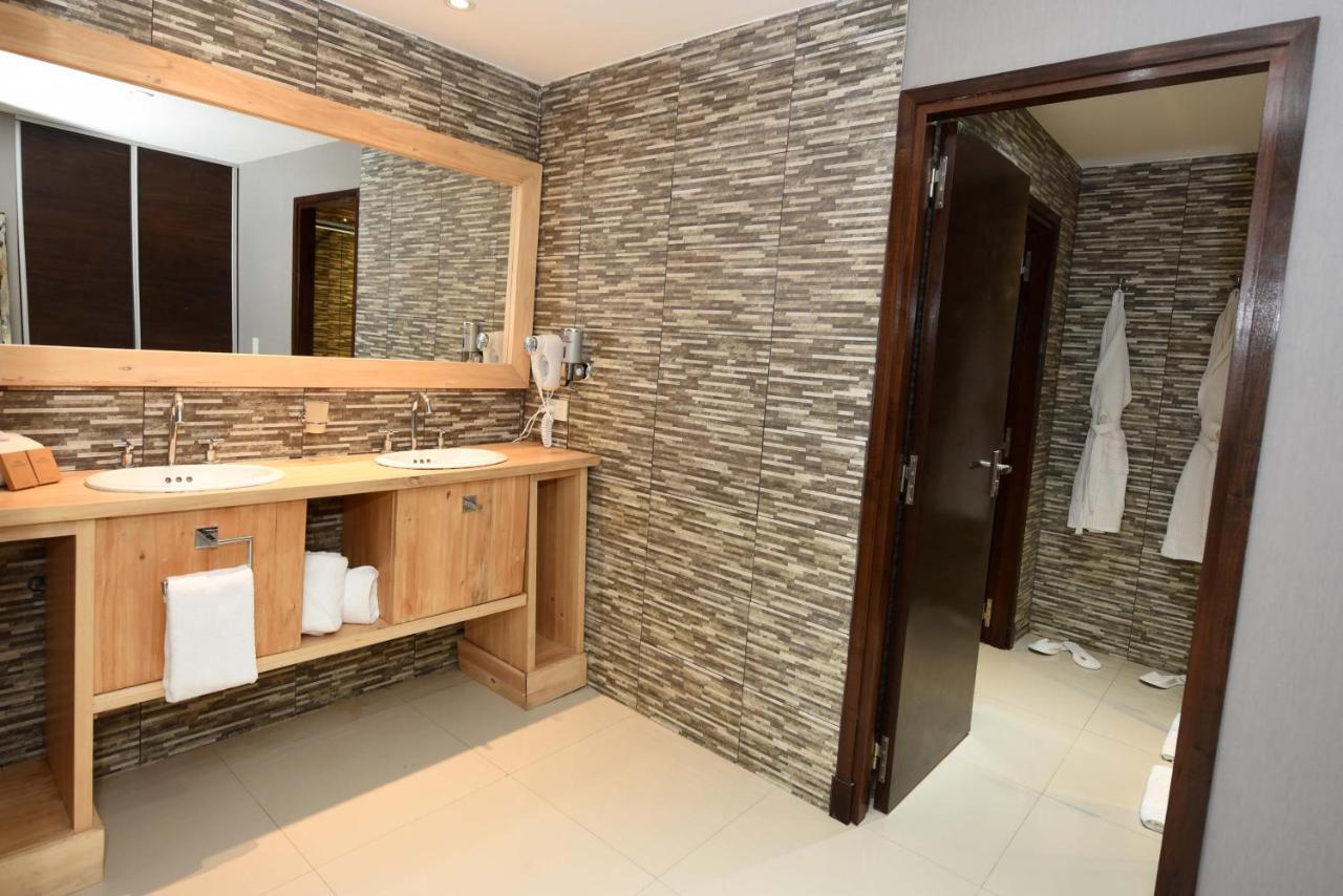 Howard Johnson Resort & Convention Center Ezeiza Luaran gambar